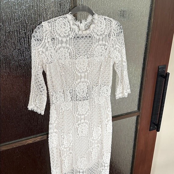 Alexis natural white lace dress size Large. - Picture 7 of 17